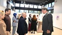 Cumhuriyet’in öncü kadınları sergisi Kartepe Sanat Evi’nde